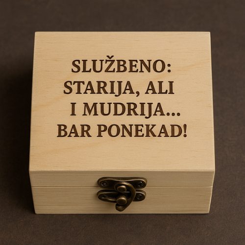 Drvena kutija s gravurom